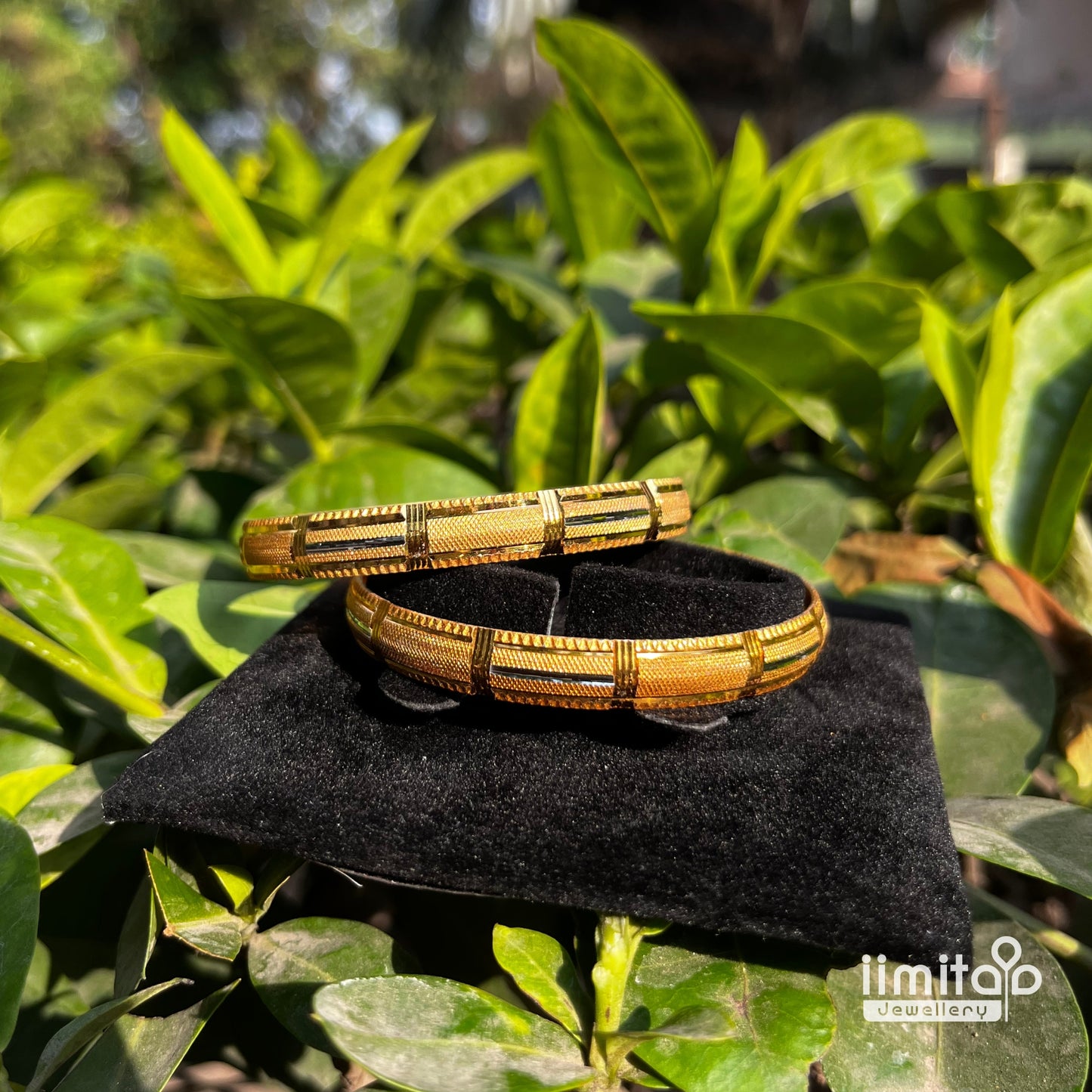 Antique Bangle IIMITA-ABN09