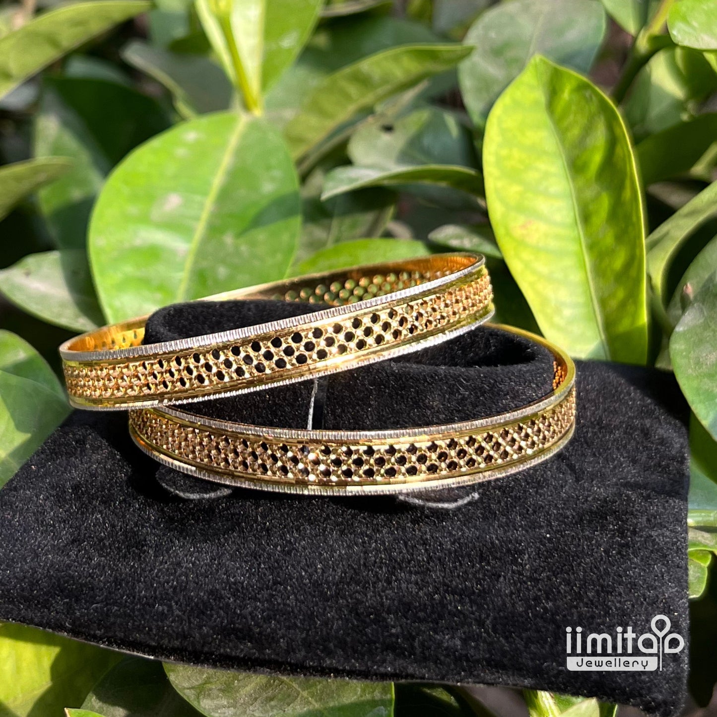 Antique Bangle IIMITA-ABN04