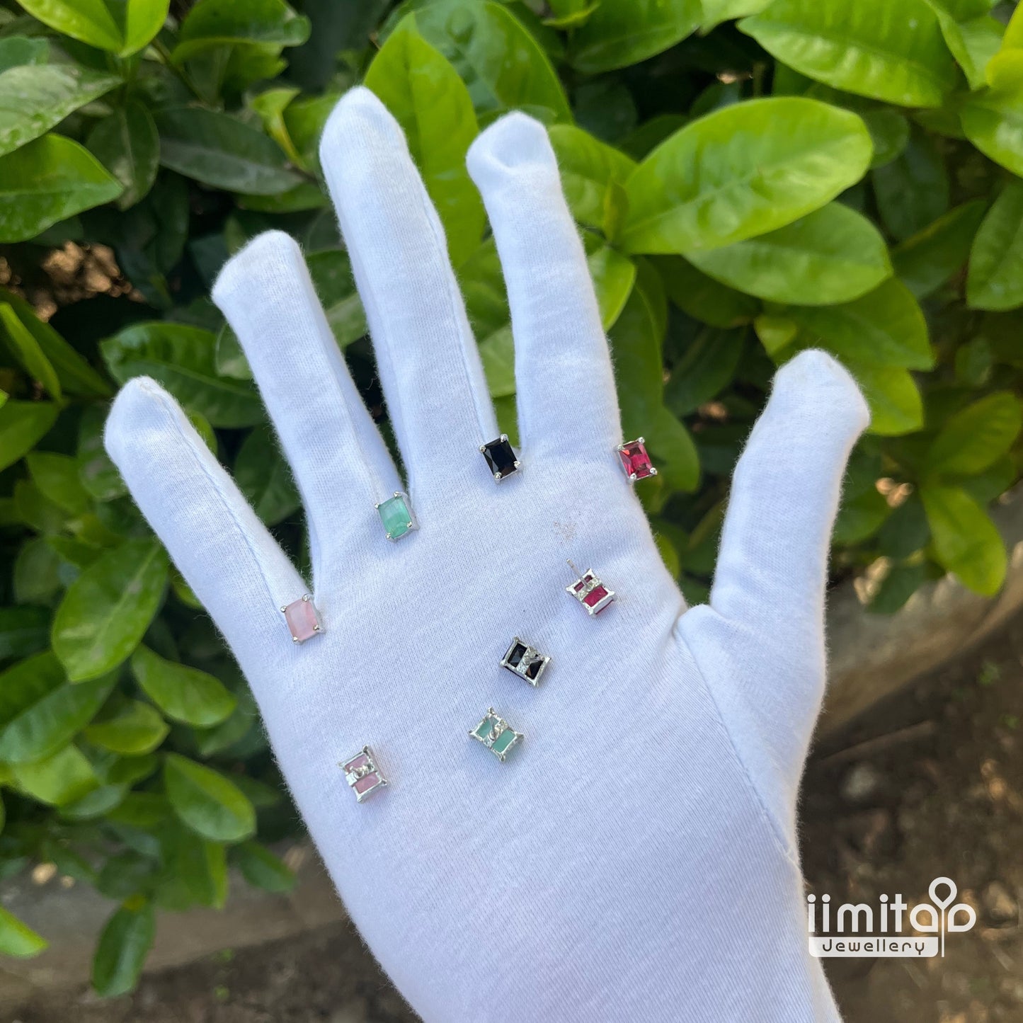 Zircon 4 Earring Pieces IIMITA-E04012