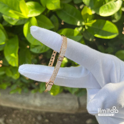 Zircon Kada IIMITA-K1