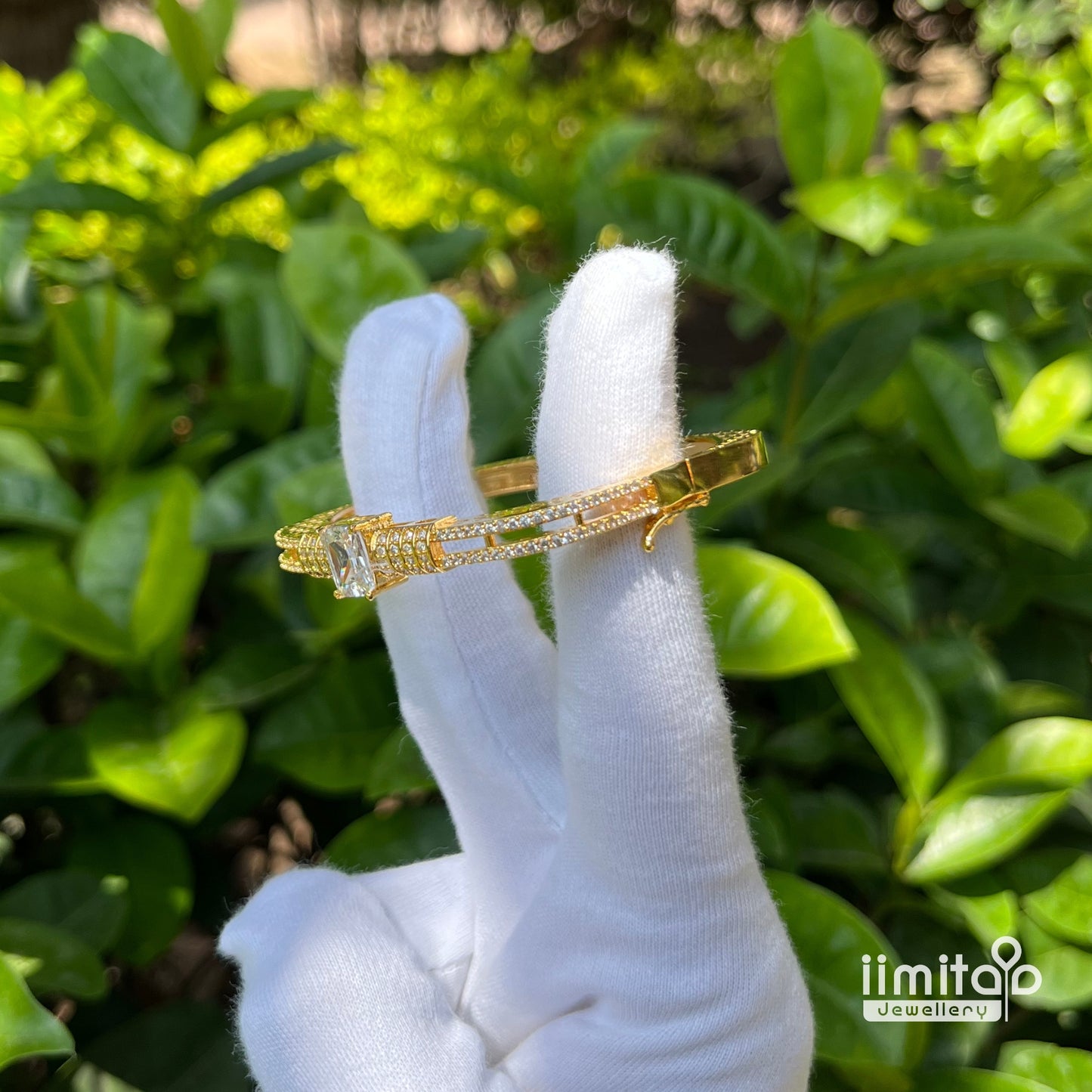 Zircon Kada IIMITA-K6